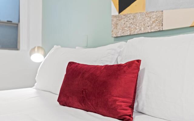 La Monarca Residential Hotel - Unit 204