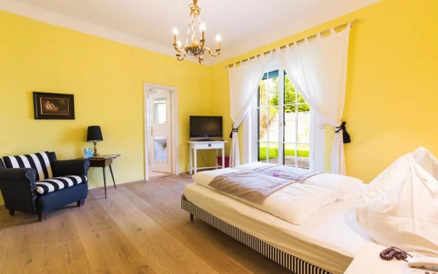 Hotel Schloss Leonstain