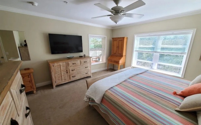 Ocean Reef 306 3 Bedroom Condo