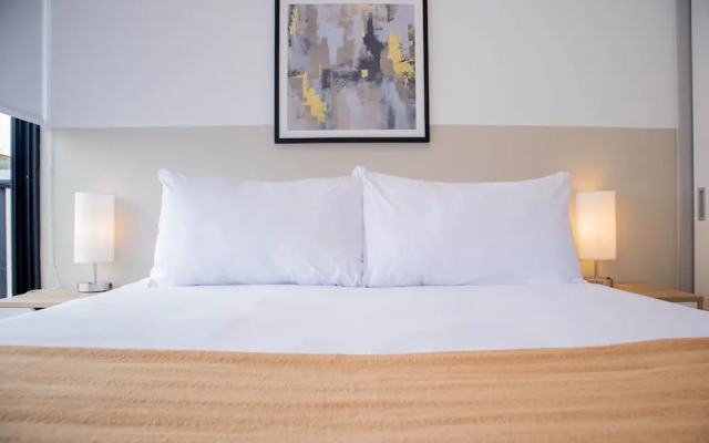 w Amazing 3BR w Balcony in Miraflores