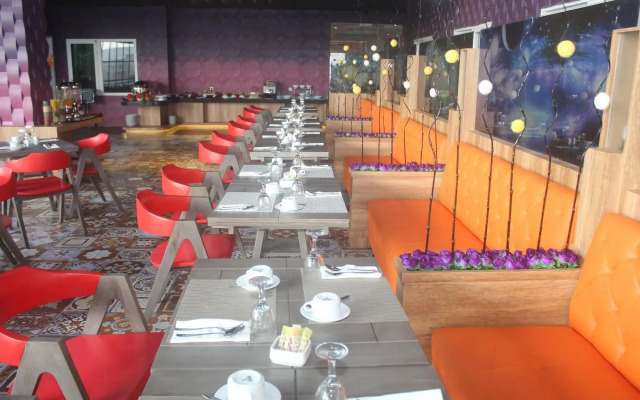 Premiere Hotel Tegal