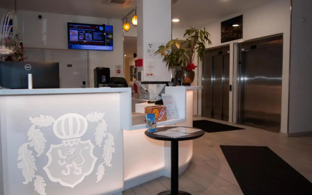 K Hotel