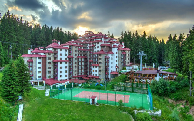 Kamelia Complex