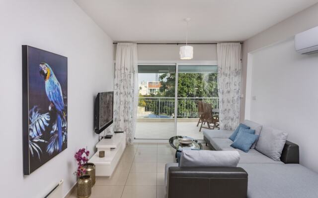 Bay View Gardens Apartments with Pool