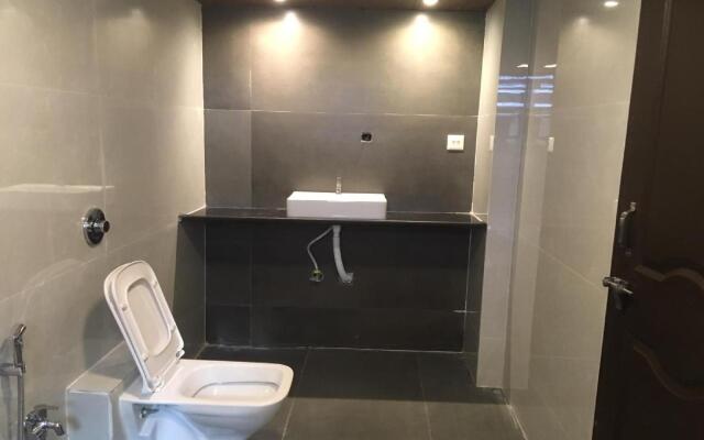 OYO 82156 Shivanand Executive