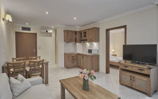 Santa Marina Holiday Village