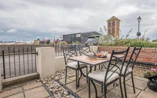 The Apartment at Clare House Aldeburgh Air Manage Suffolk