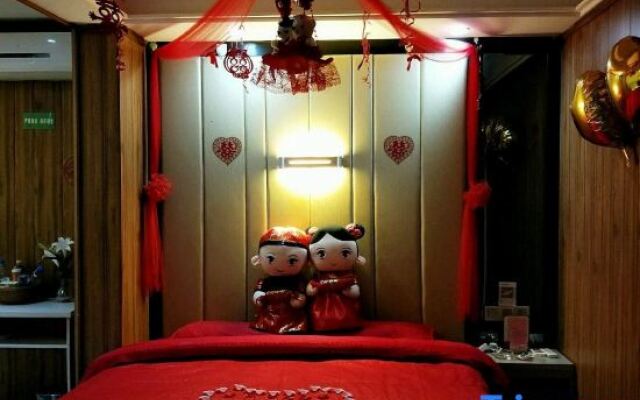 Xinshidai Holiday Hotel