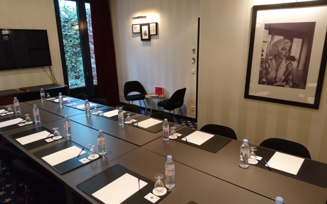 Platine Hotel