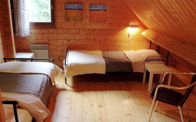 Cozy Holiday Home near Lake in Beaulieu
