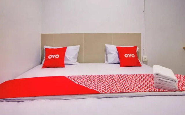 OYO 1345 Alfalah Residence Syariah