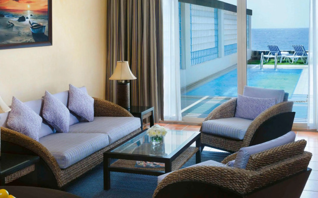 Al Nawras Island Resort