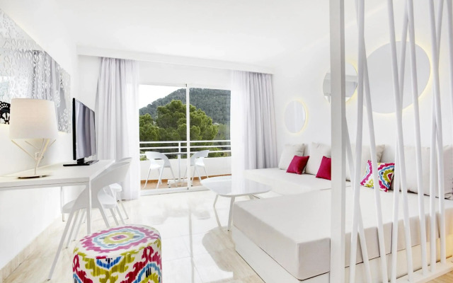 Grupotel Ibiza Beach Resort - Adults Only