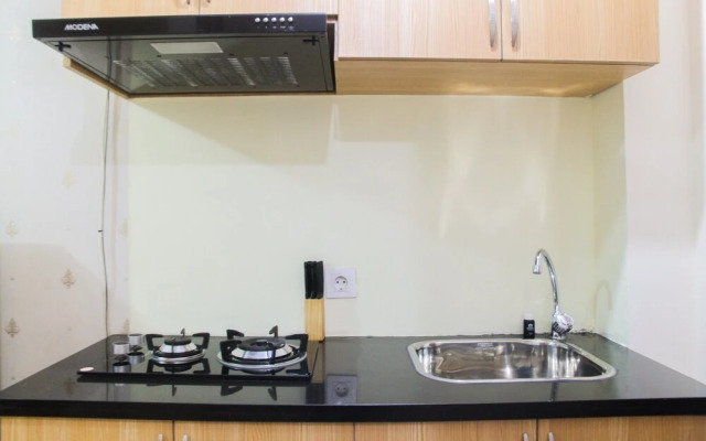 Homey Studio Tifolia Apartment