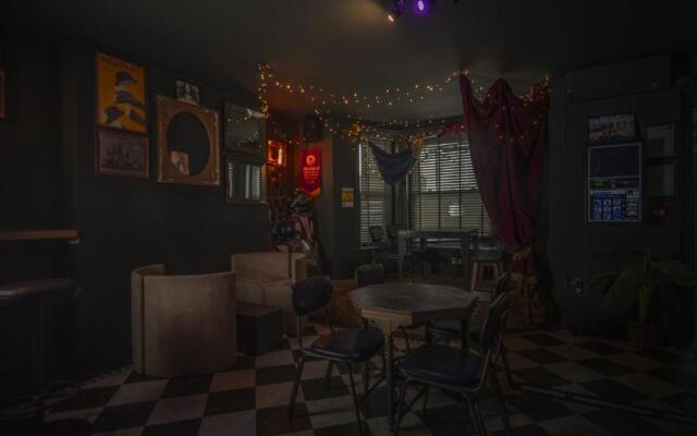 The Albion Rooms