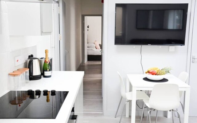 Pearl House Cardiff -  Apartment 2