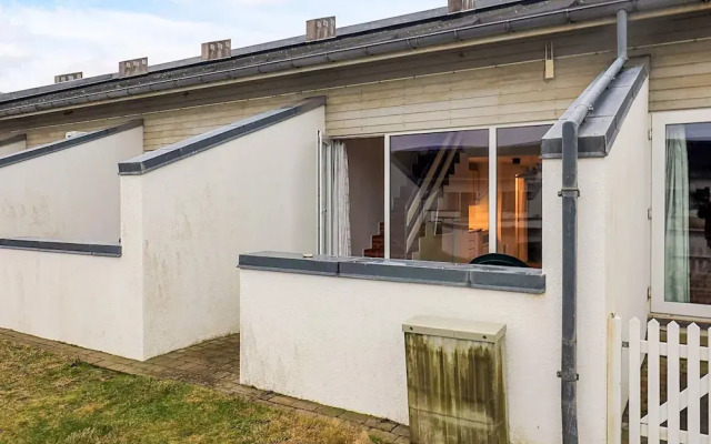 6 Person Holiday Home in Brovst