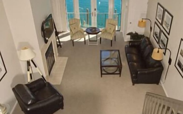 Edgewater Inn- Charlevoix