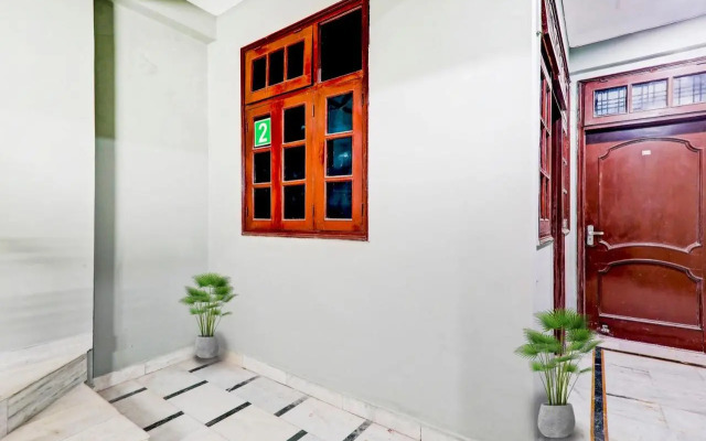 OYO 87646 Hotel Pacific Blue