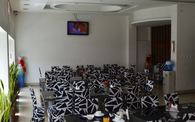 Hotel Lottus