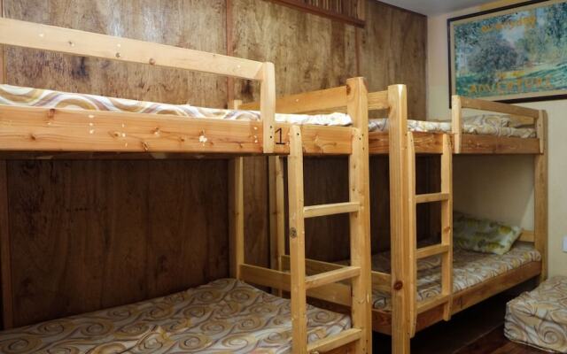 Humble Hut Hostel