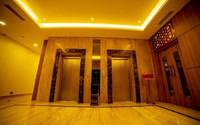 Emerald Clarks Inn Suite
