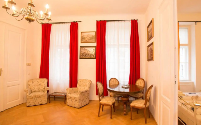 Apartments Opera