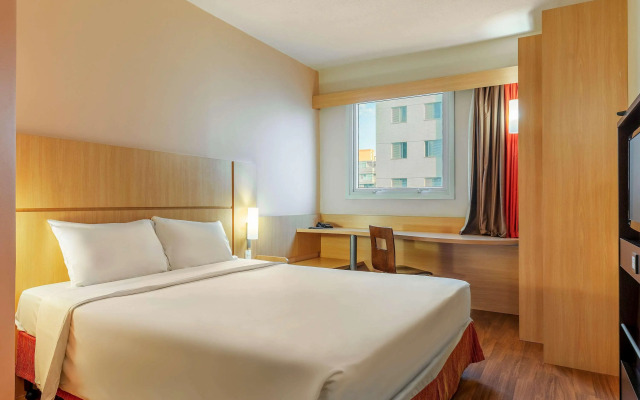 ibis BH Afonso Pena Savassi