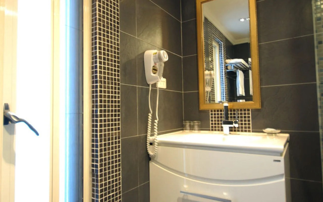 Kiwi Express Hotel Mrt Wen Xin Feng Chia Branch 1