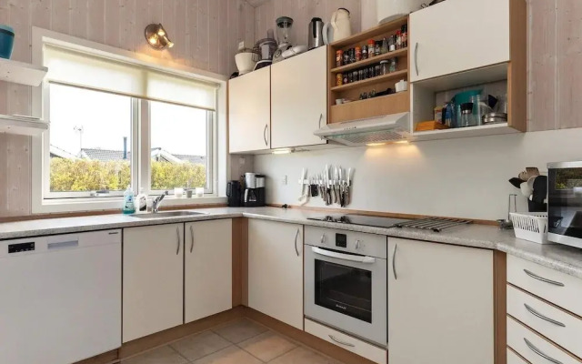 6 Person Holiday Home in Hadsund-by Traum
