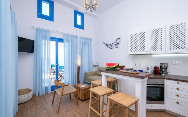 Aelia Collection Suites - Adults Only