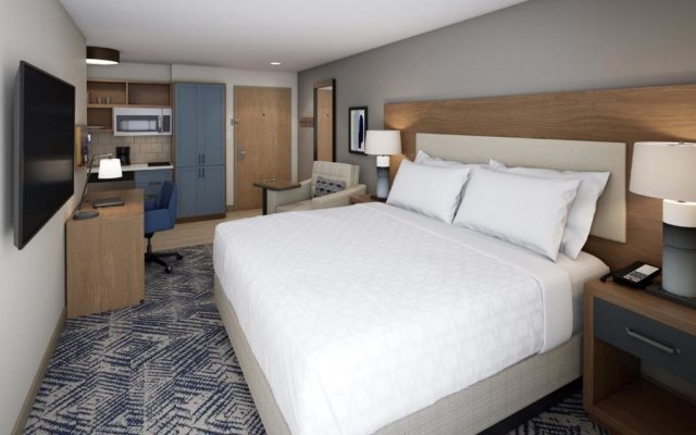 Candlewood Suites Detroit - Auburn Hills, an IHG Hotel