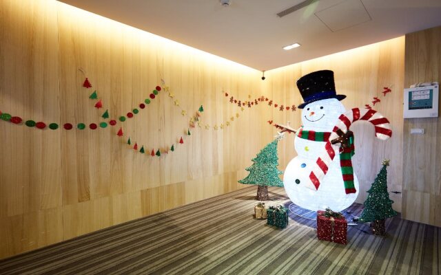 Haifu Hotel & Suites