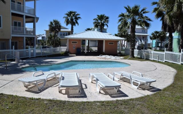 Paradise Palms - Four Bedroom Home