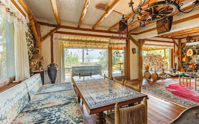 Lake Sapanca Breathtaking Private Villa Retreat