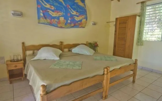 Sunset Bay Club & SeaSide Dive Resort