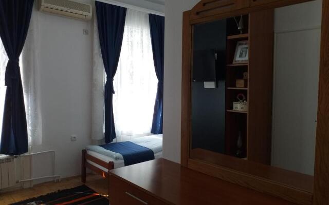 Authentic Belgrade Centre - Apartments Ethnica