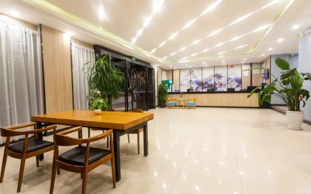 Lily Hotel ( Yangxi West Lake )