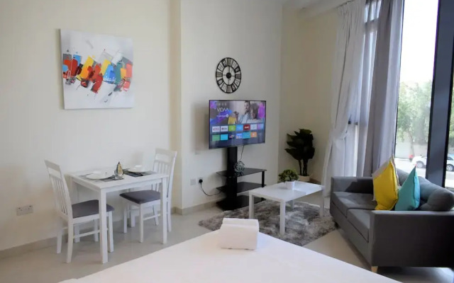 Comfy STU - Almultaqa Mirdif