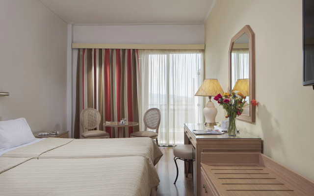 Candia Hotel