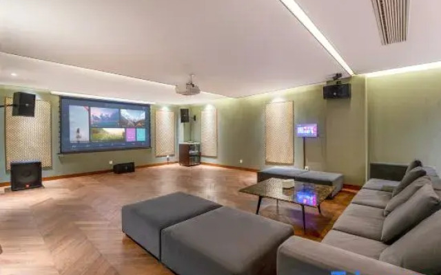 Floral Hotel·Derenyi Art Hotel (Wuyishan Sangu Resort Branch)