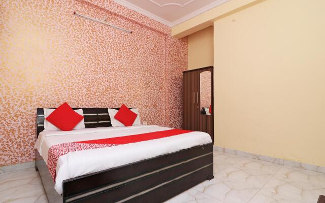 OYO 7441 Gomti Nagar