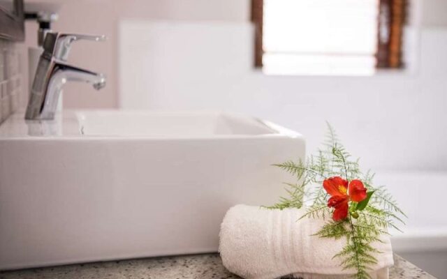 17 on 5th Avenue Walmer Guest House