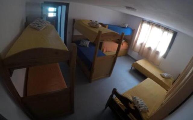 Lobo Hostel