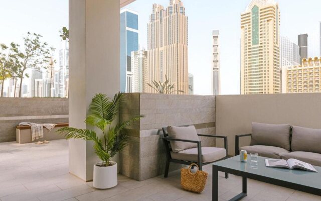 Sonder by Marriott Bonvoy Downtown Towers Apartments