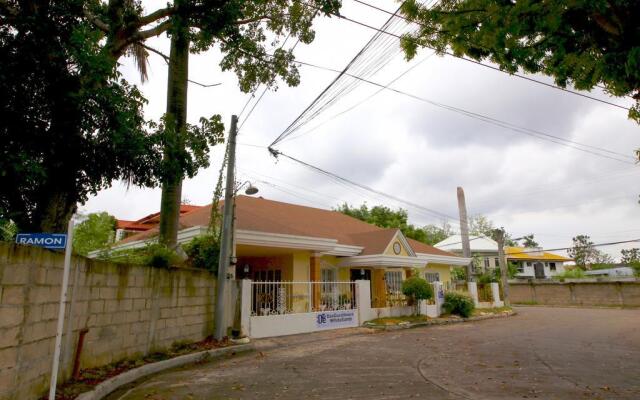 Dee Guesthouse - White Sands