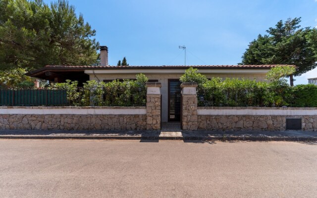 2439 Villa Maresole by Barbarhouse