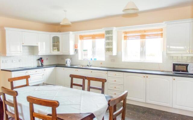 Duncarbury Heights - 4 Bedroom Detached House