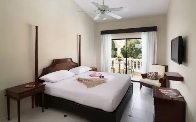 Lifestyle Kosher Cofresi Suites