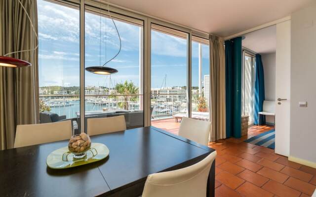 Marina de Lagos Penthouse - 250m From Beach